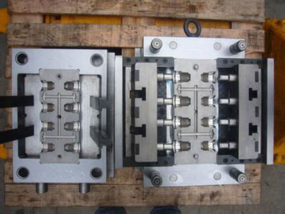 什么地方有賣(mài)知名的塑料模具