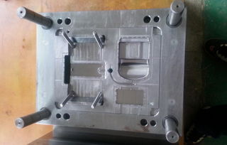 塑料模具加工過程中注塑模具的設(shè)計思路